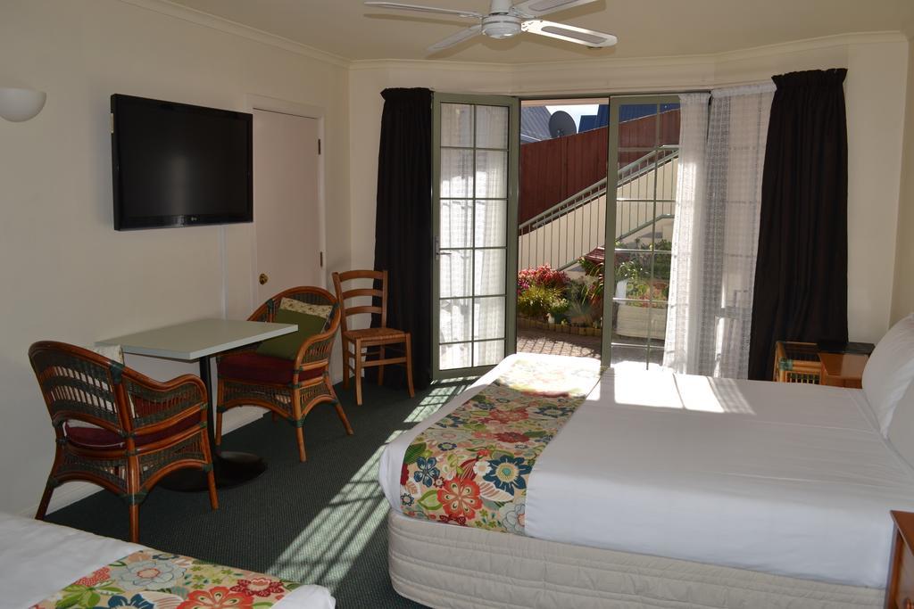 אגם טאופו Colonial Lodge Motel מראה חיצוני תמונה