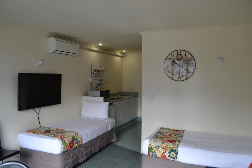 אגם טאופו Colonial Lodge Motel מראה חיצוני תמונה