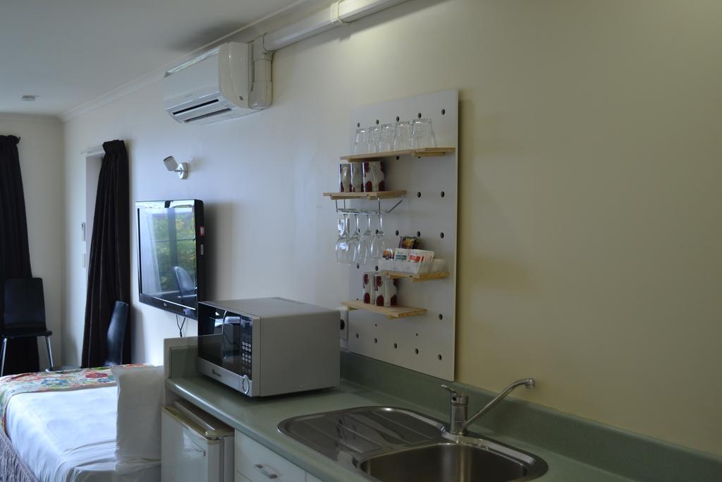 אגם טאופו Colonial Lodge Motel מראה חיצוני תמונה
