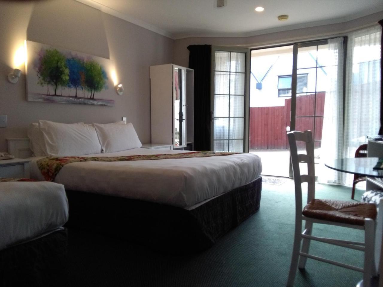אגם טאופו Colonial Lodge Motel מראה חיצוני תמונה