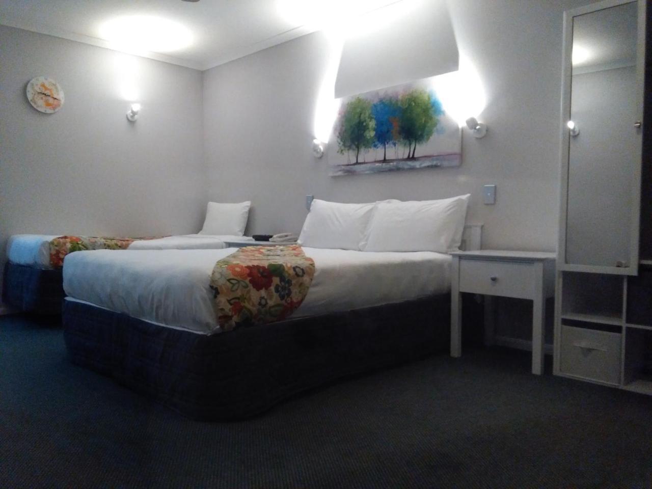 אגם טאופו Colonial Lodge Motel מראה חיצוני תמונה