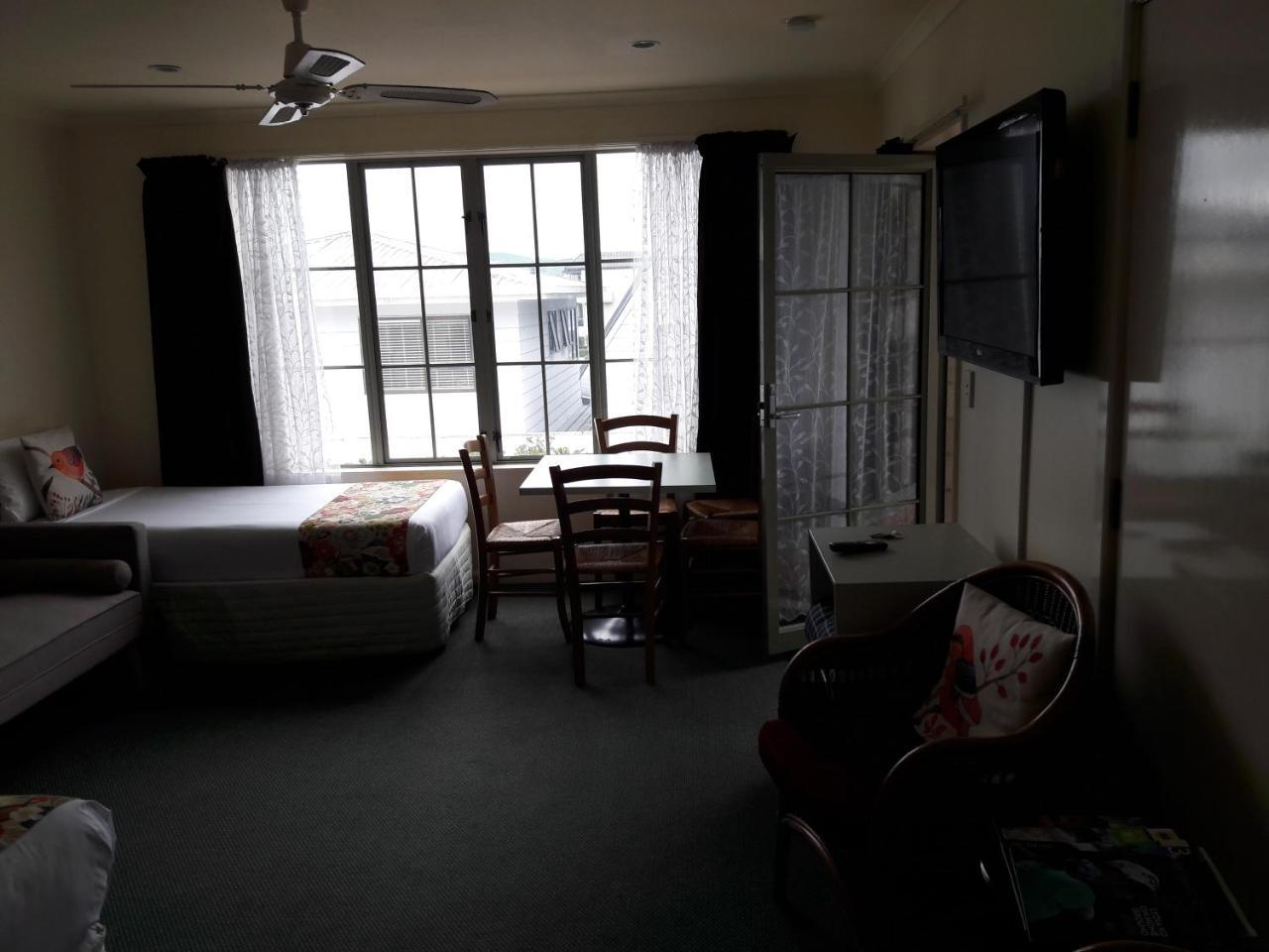 אגם טאופו Colonial Lodge Motel מראה חיצוני תמונה